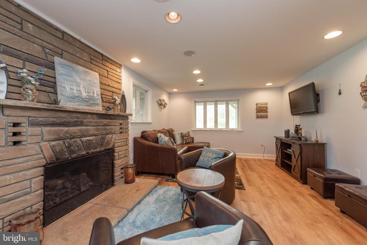 926 Marsh Hill Road photo 42