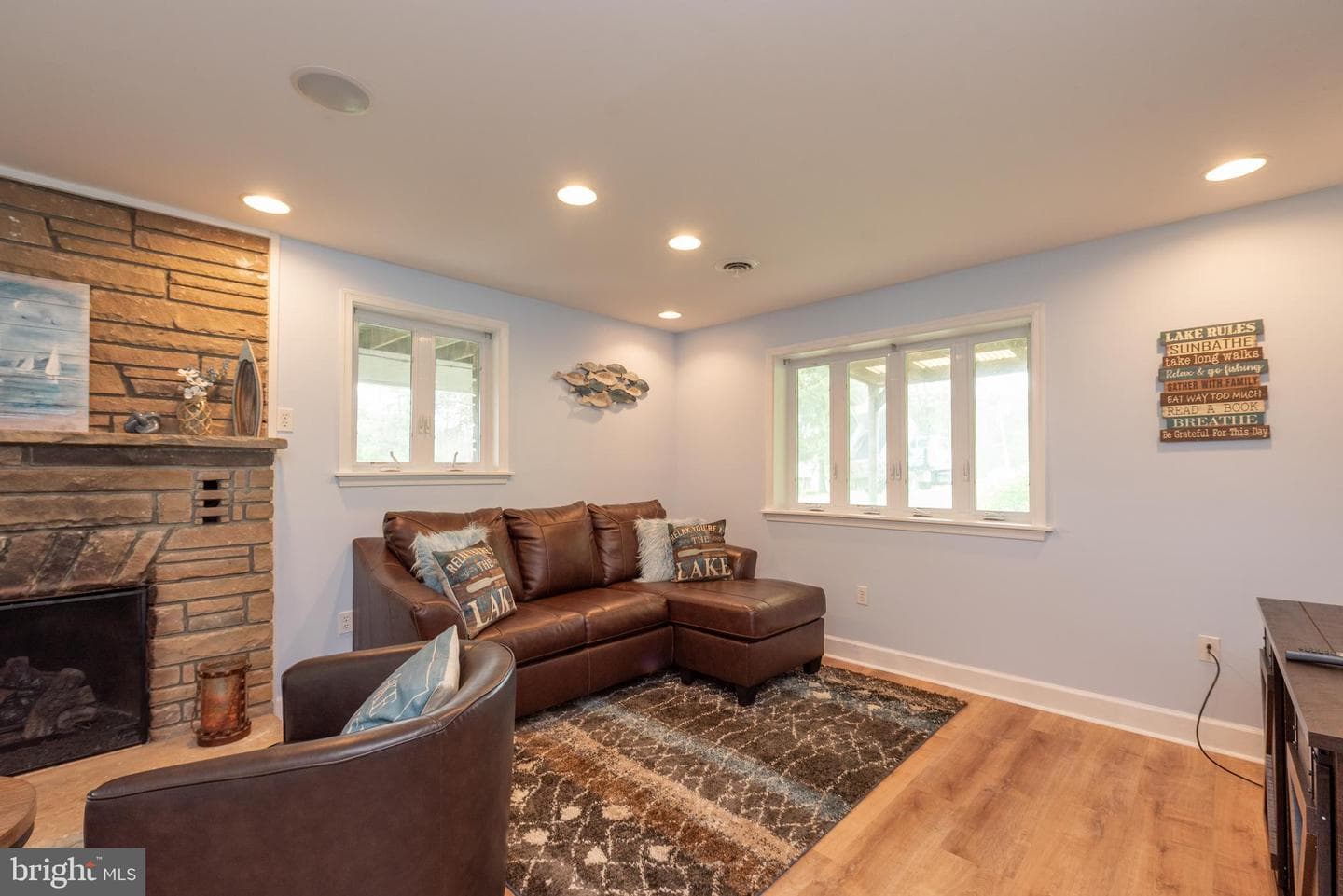926 Marsh Hill Road photo 43