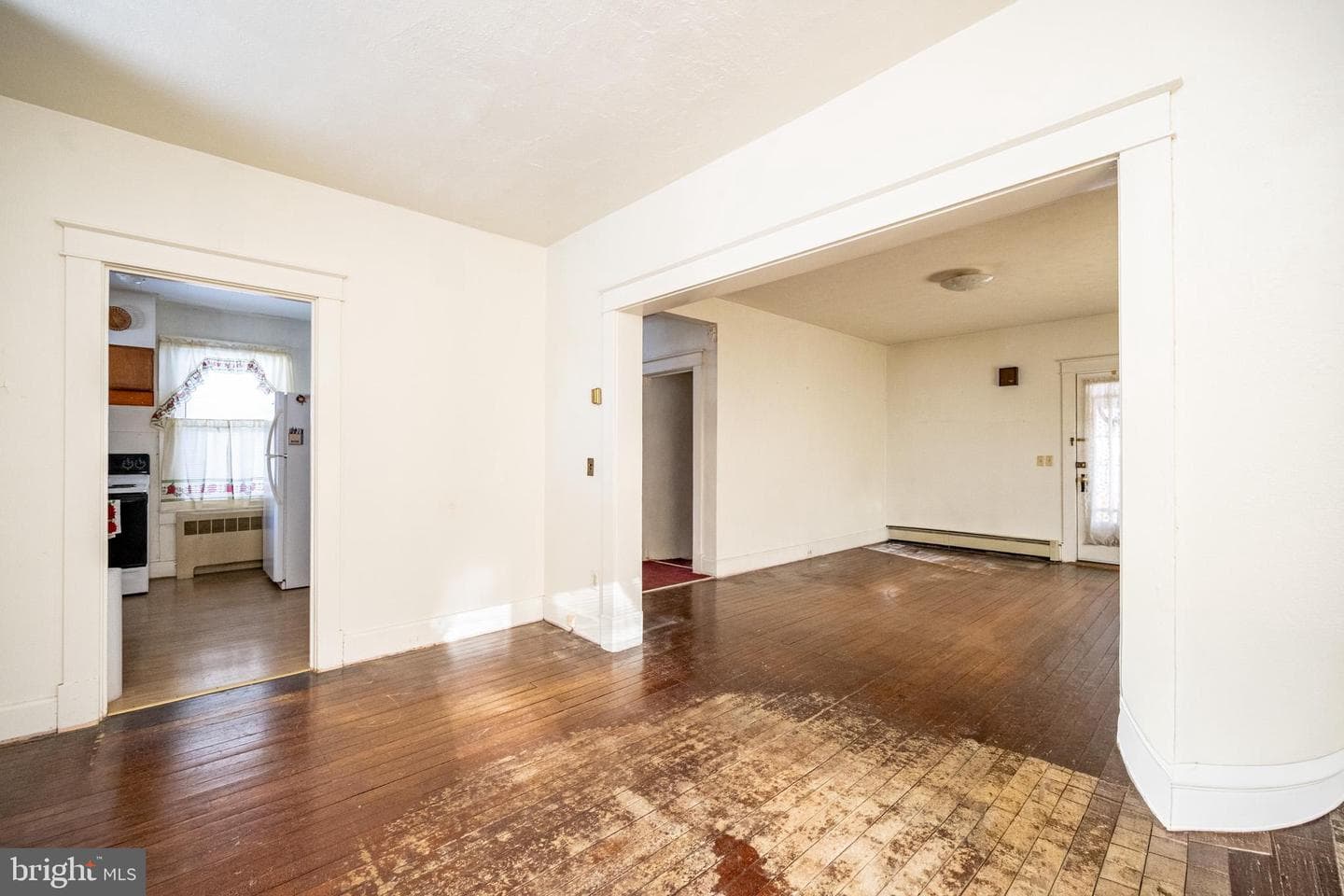 729 E Oak Street photo 10