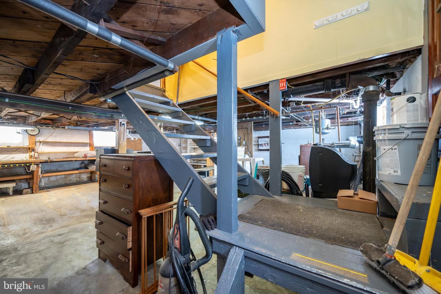 506 Roanoke Avenue photo 46