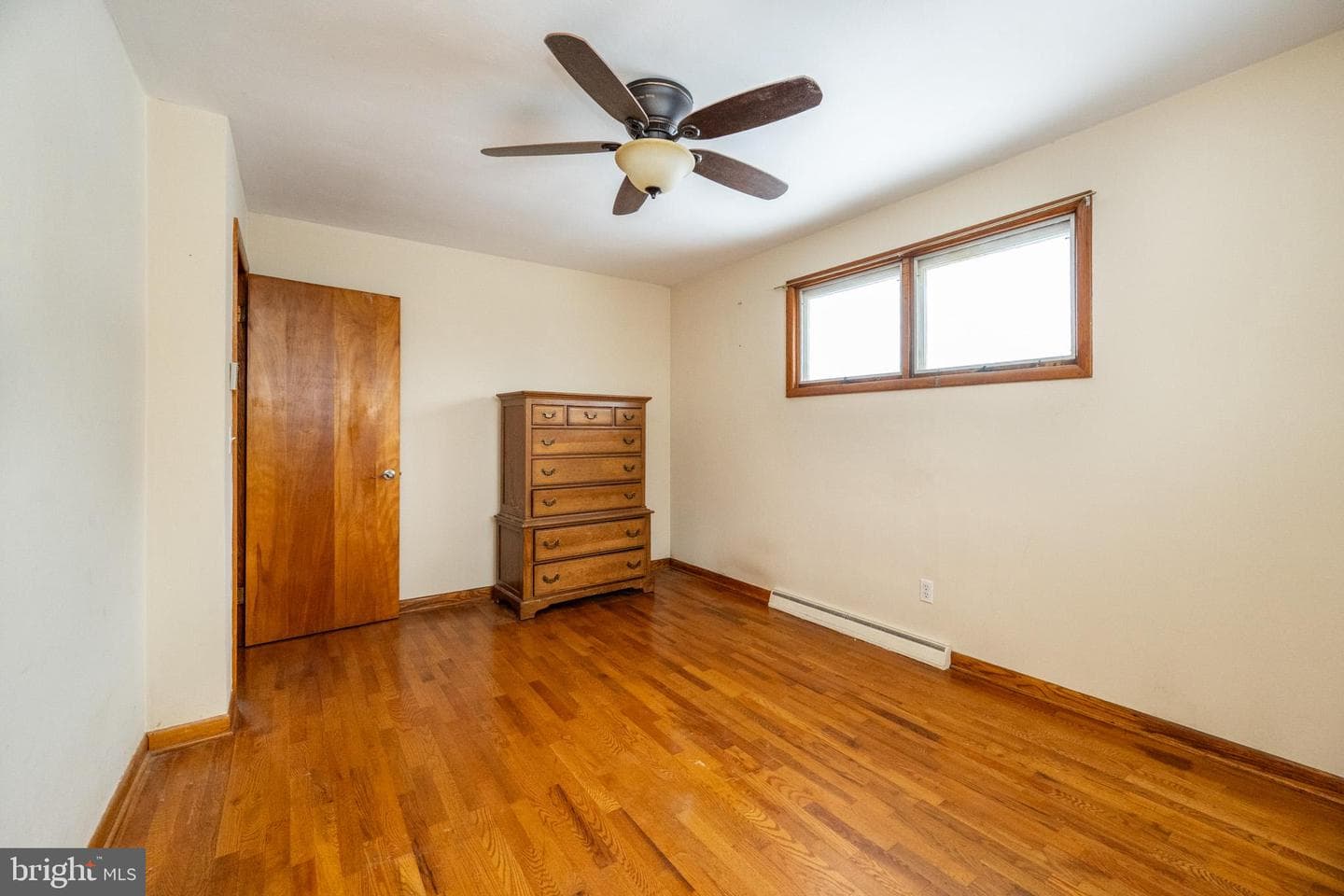 127 S Oakhall Drive photo 15