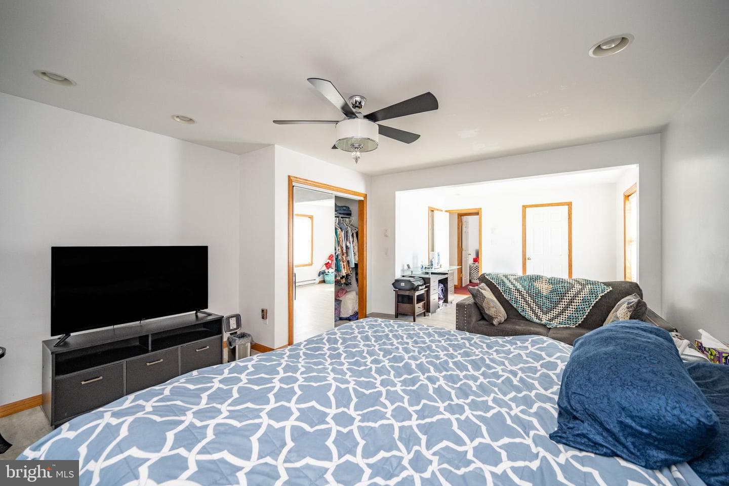 702 Sunshine Drive photo 33