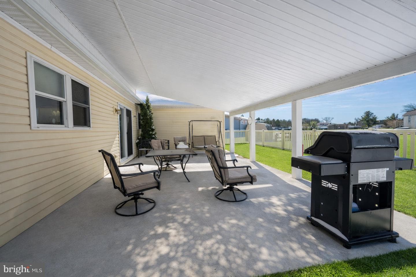 702 Sunshine Drive photo 44