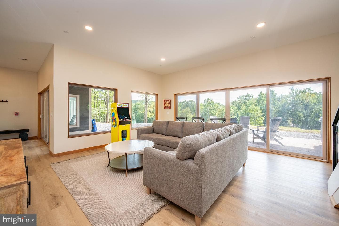 2614 Marsh Hill Road photo 9