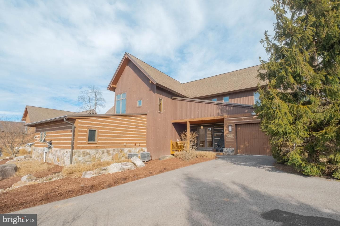 14 Ridge Run Road, Mchenry