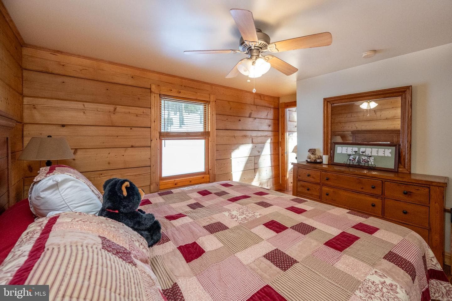 17979 Garrett Highway photo 28