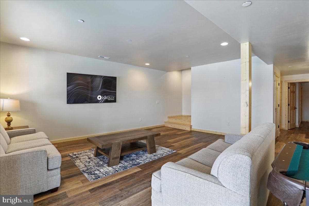 957 N Camp Road photo 33