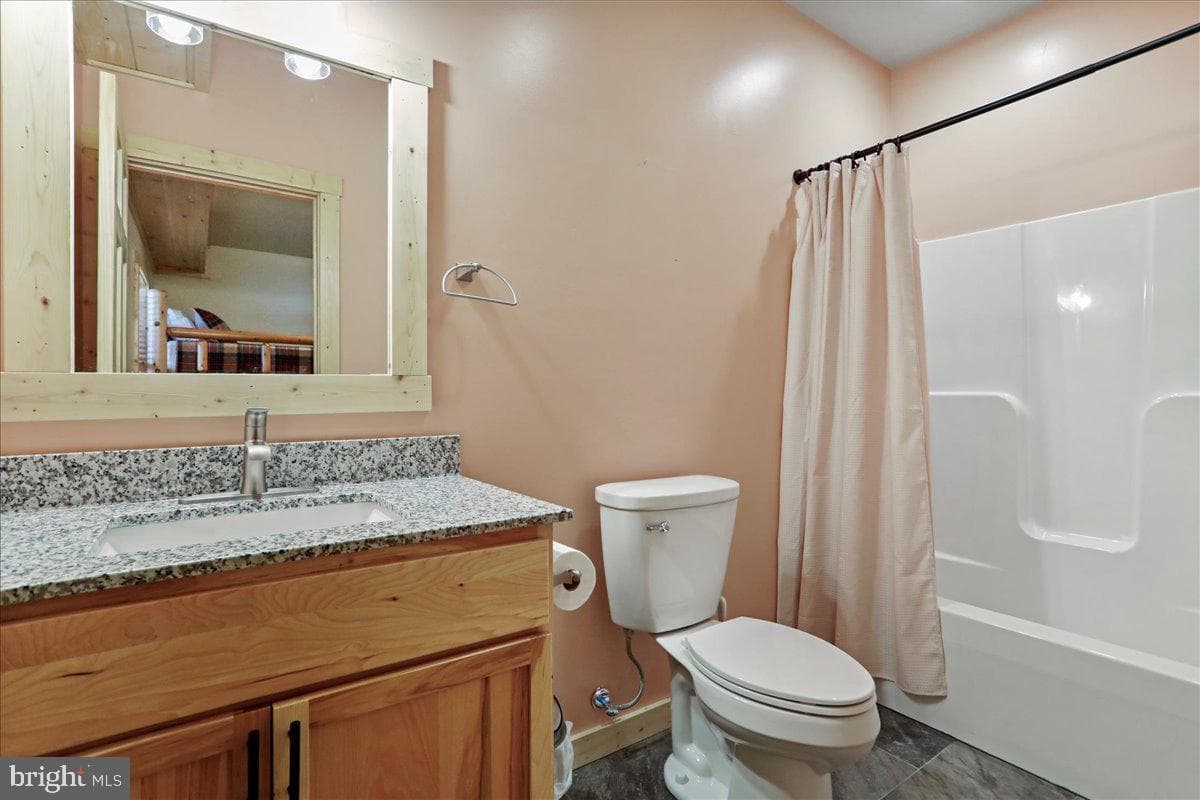 957 N Camp Road photo 36