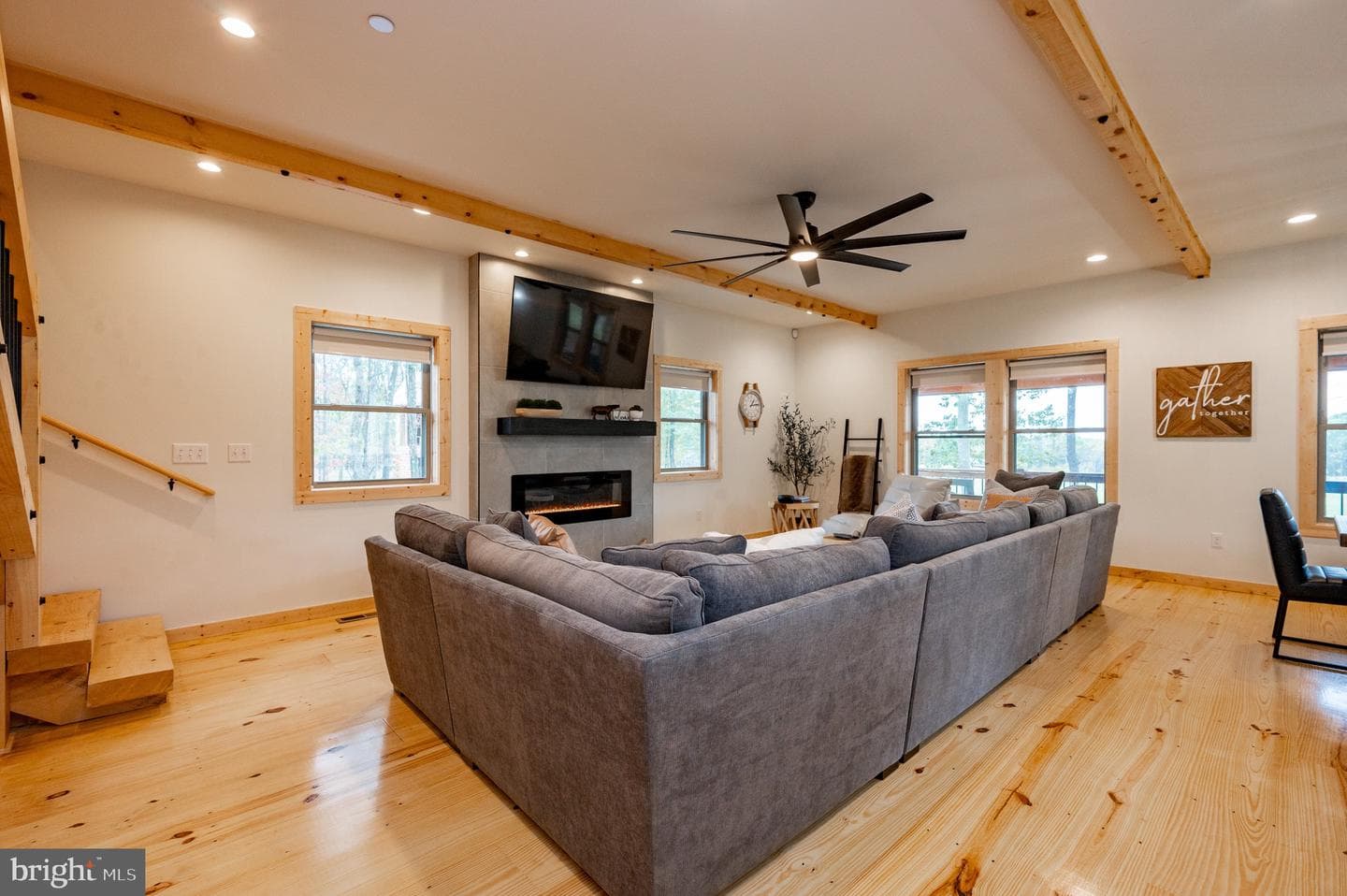 36 Irwin Way photo 11