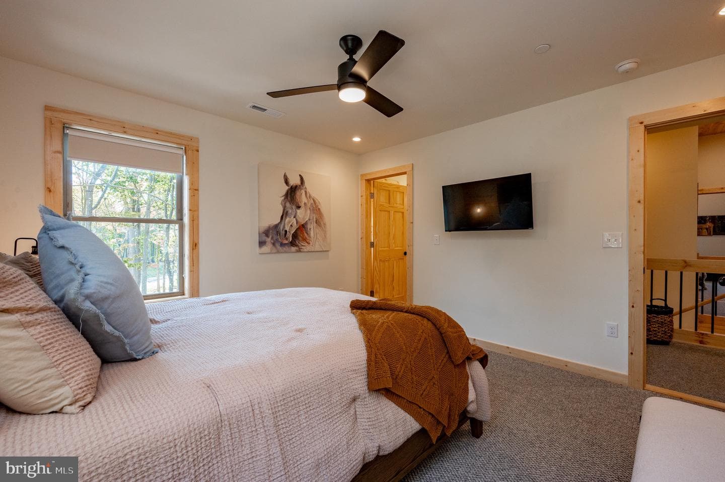 36 Irwin Way photo 28