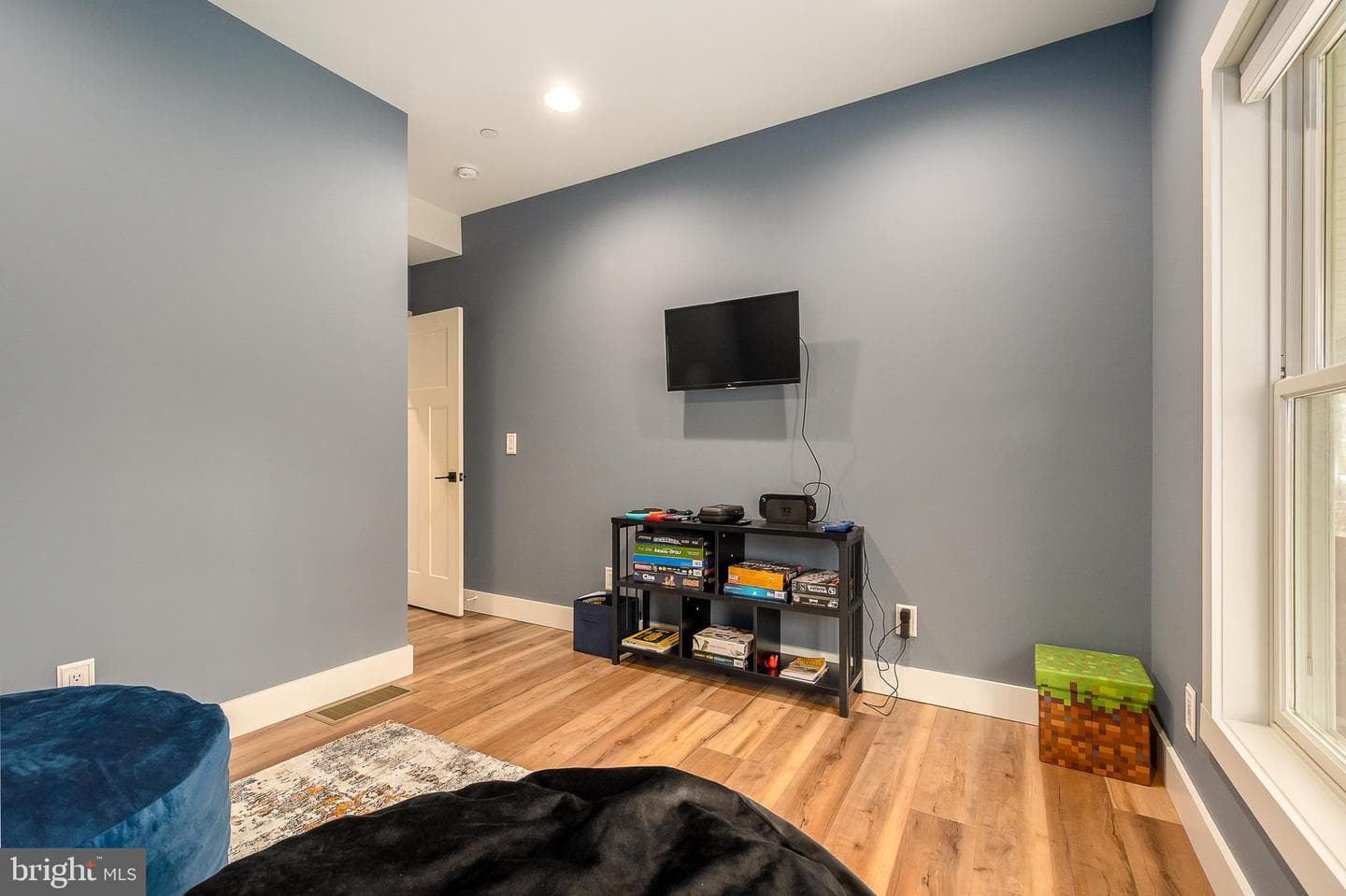 170 Cherrywood Drive photo 23