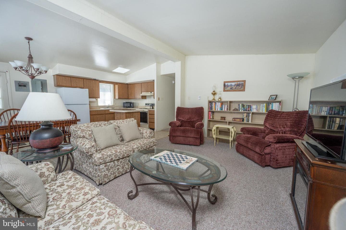 102 Piney Point Drive photo 9