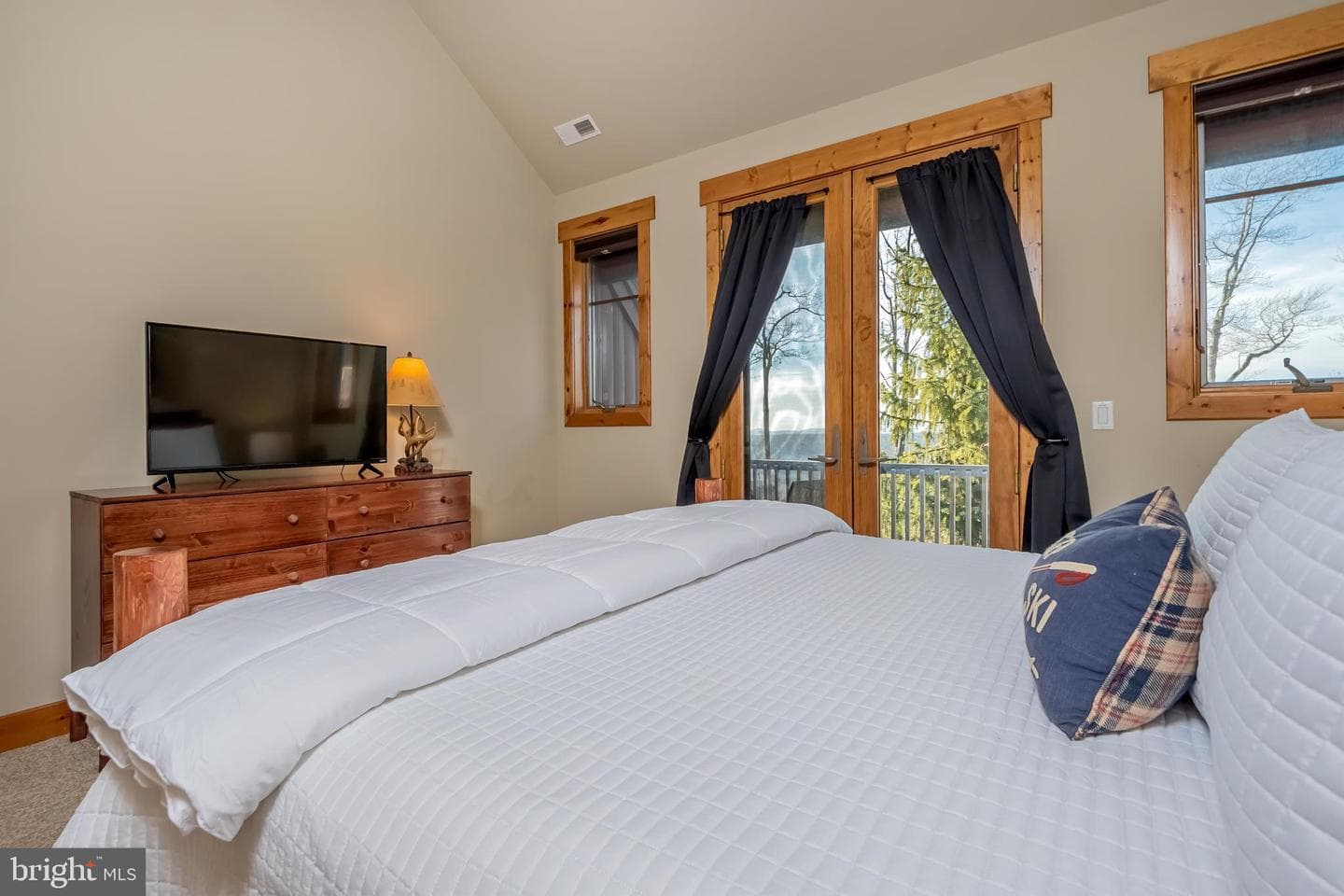 200 N Camp Road photo 12