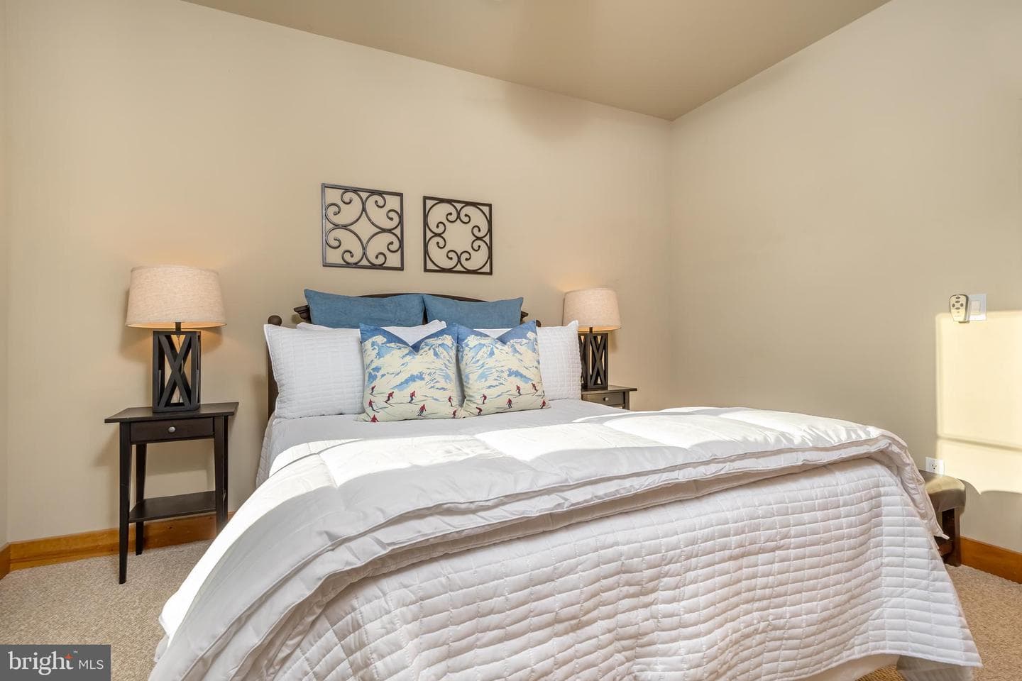 200 N Camp Road photo 18