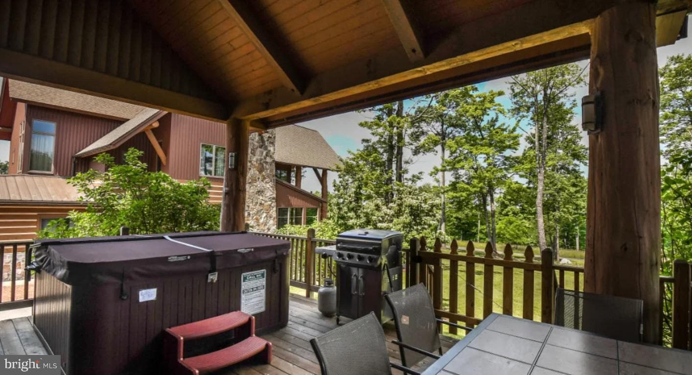 200 N Camp Road photo 37