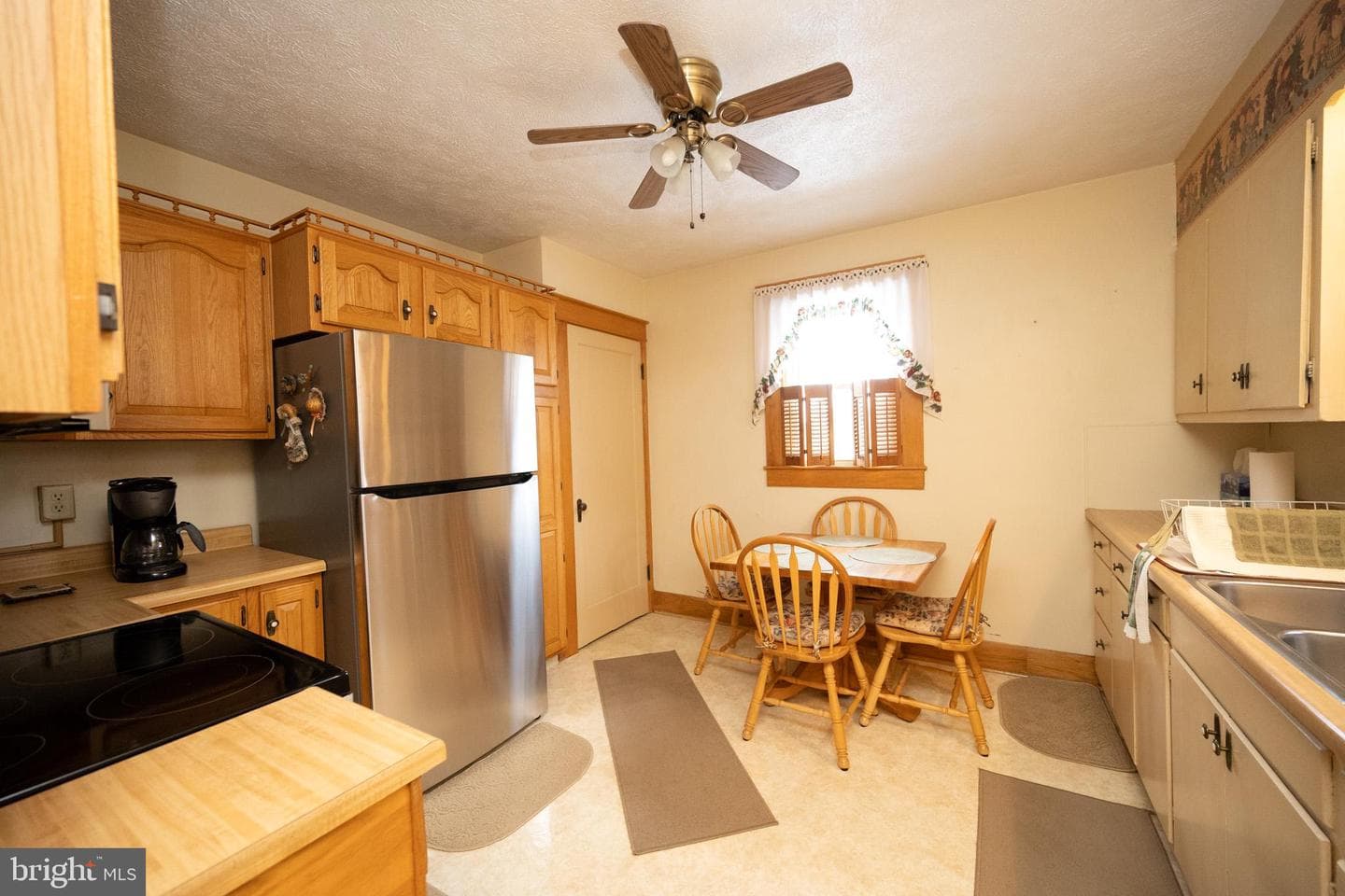 313 W Liberty Street photo 14