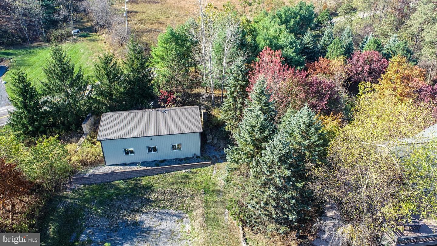 3836 Chestnut Grove Rd photo 4