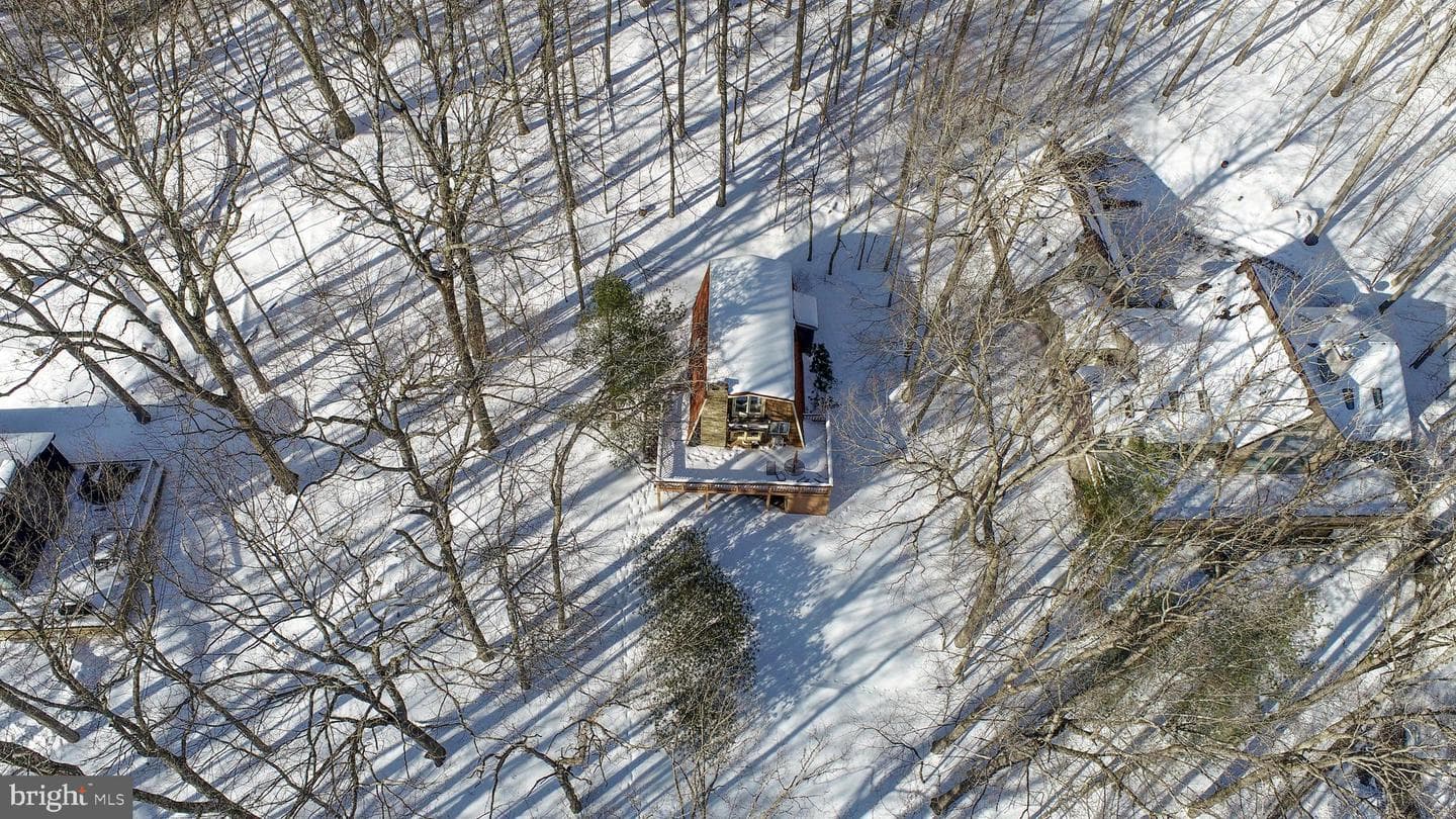 135 Glen Cove Road photo 14