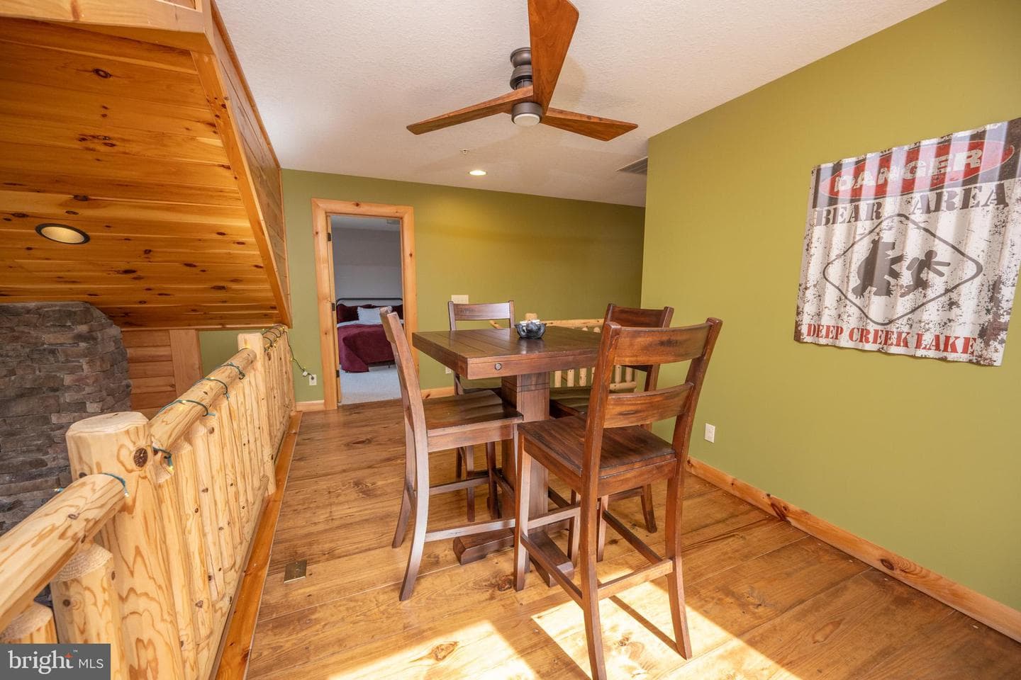 276 Sundance Way photo 37