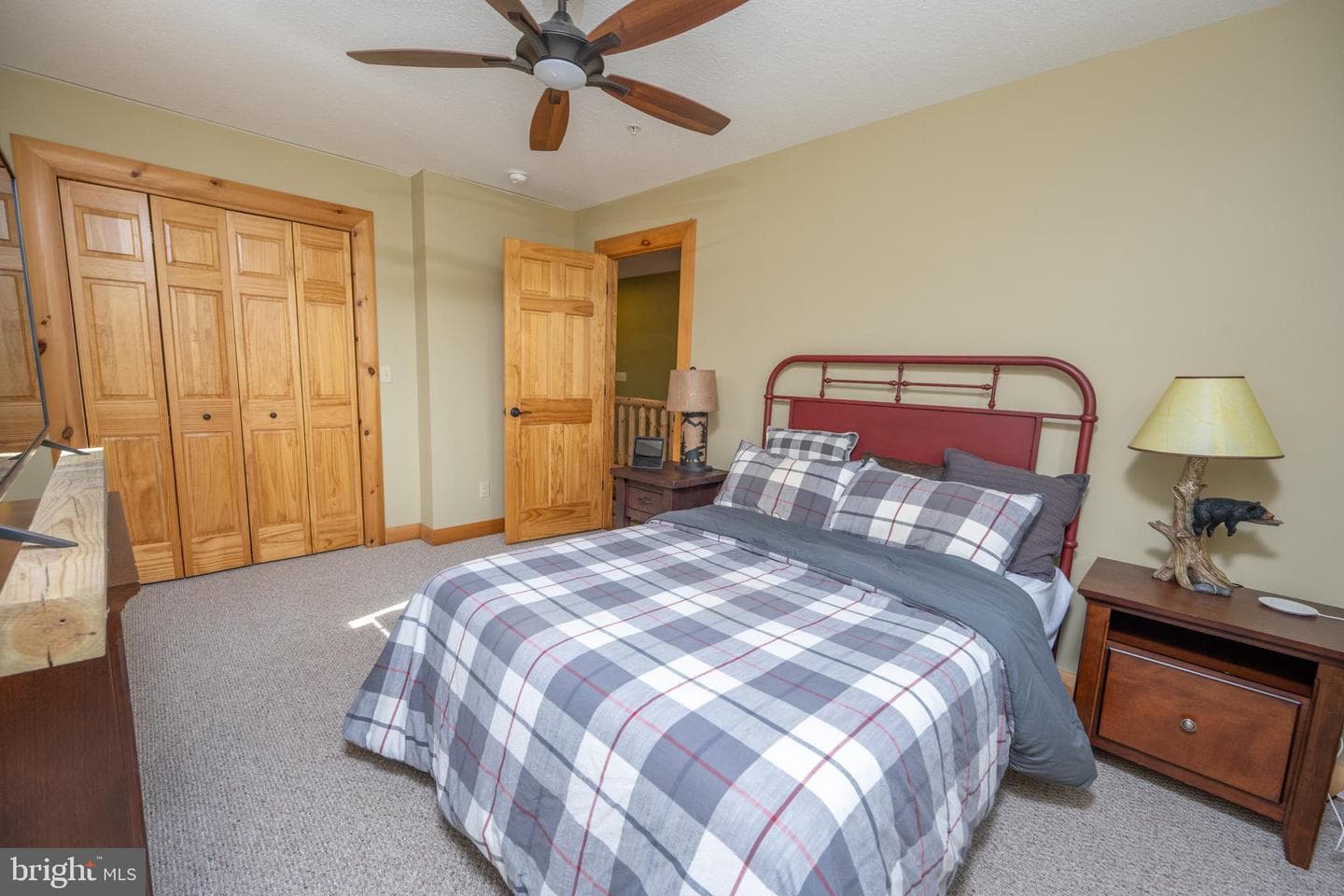 276 Sundance Way photo 42