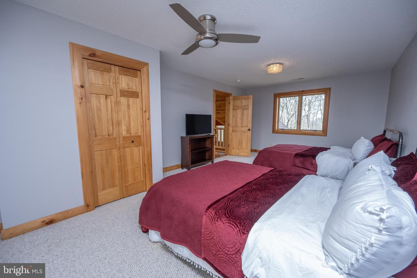 276 Sundance Way photo 47