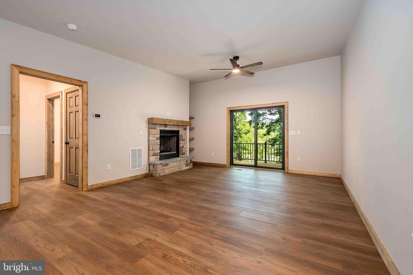 654 N Bradley Lane photo 34