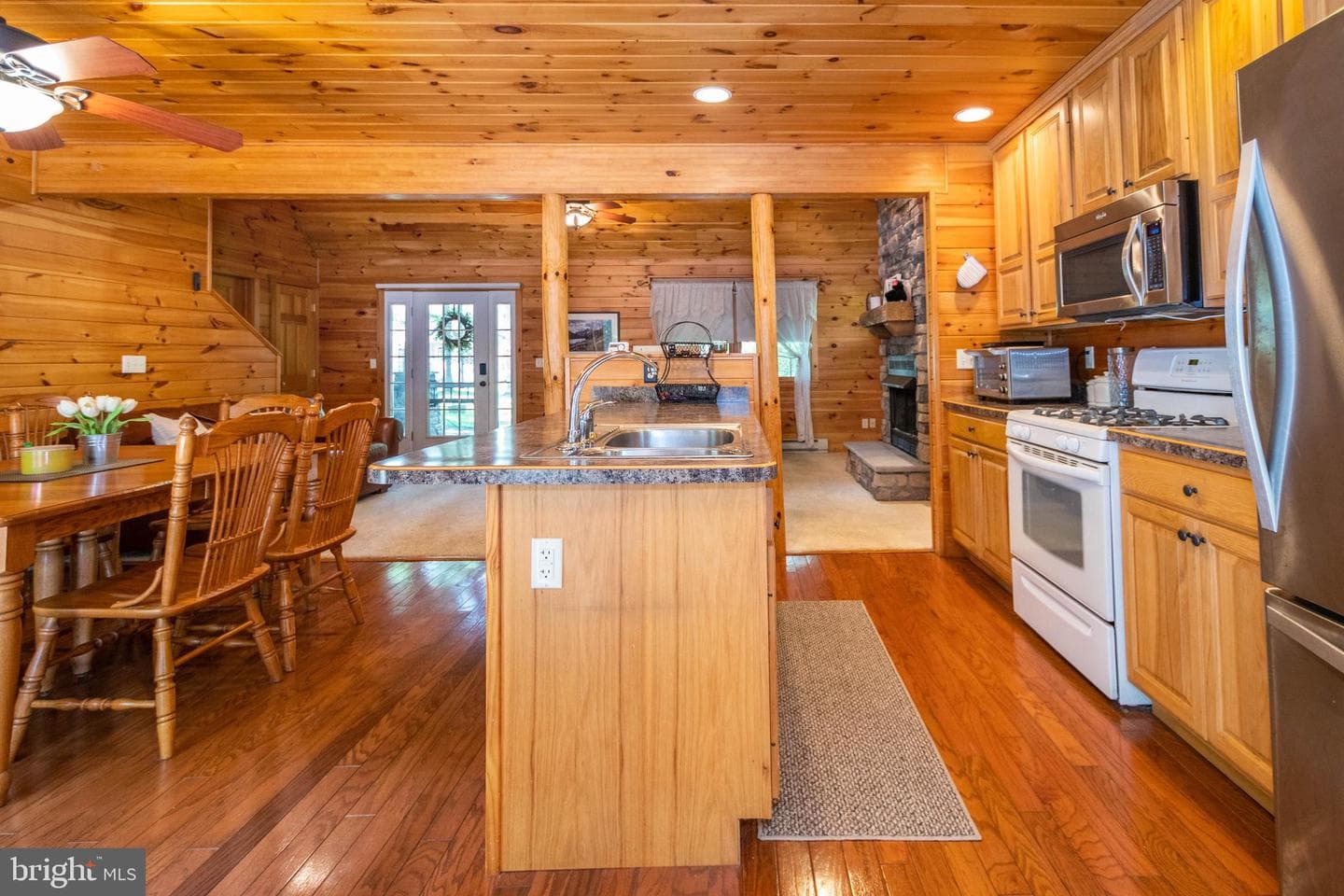 302 Oak Way Road photo 7