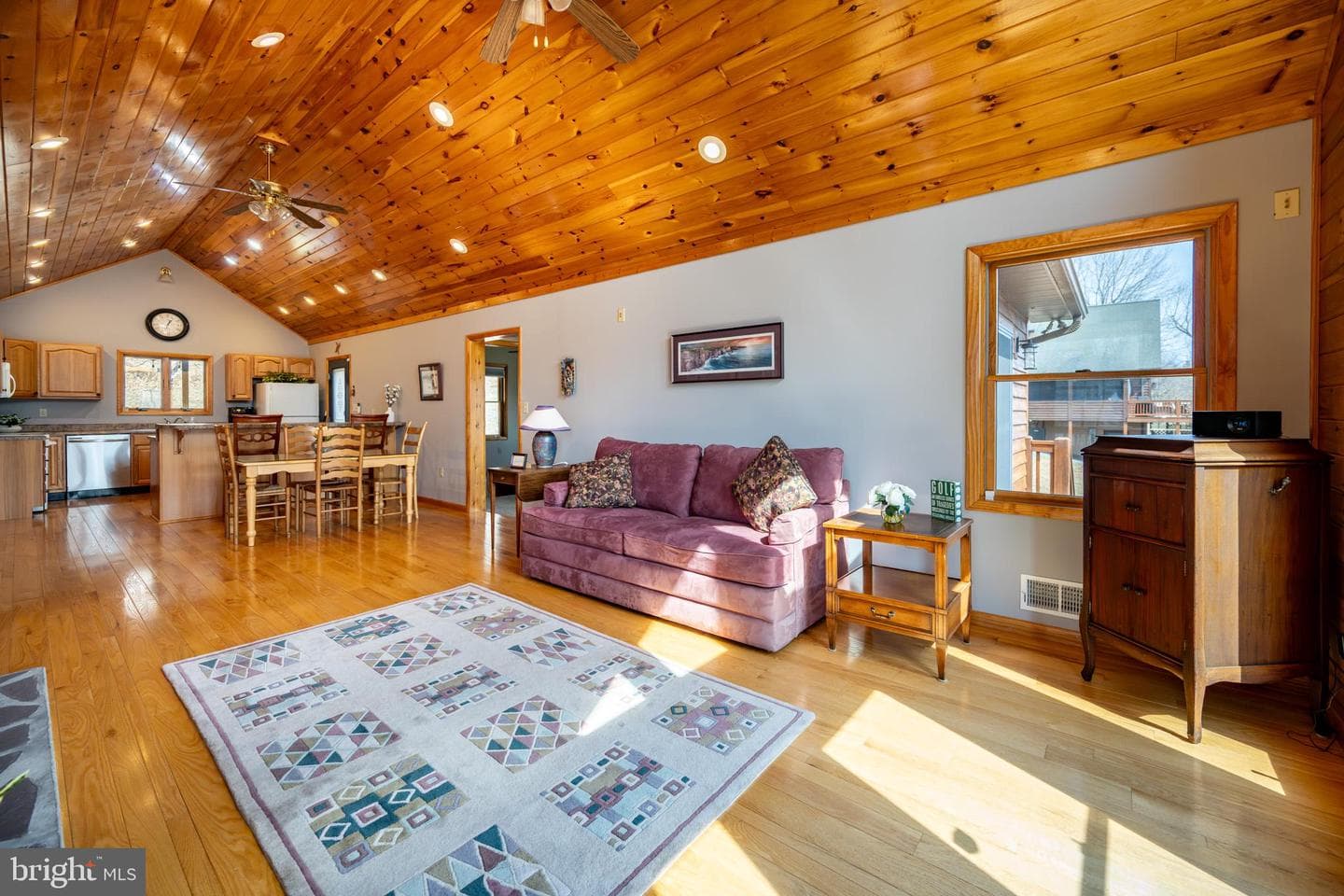 167 Sears Lane photo 8