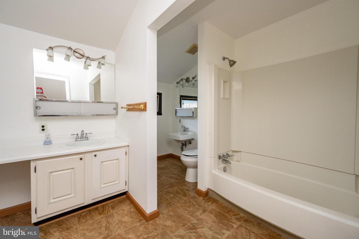 163 Mitchell Drive photo 35