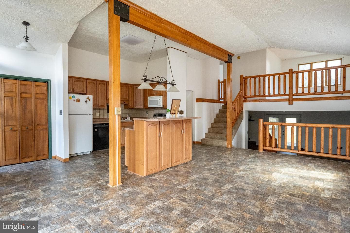 163 Mitchell Drive photo 7