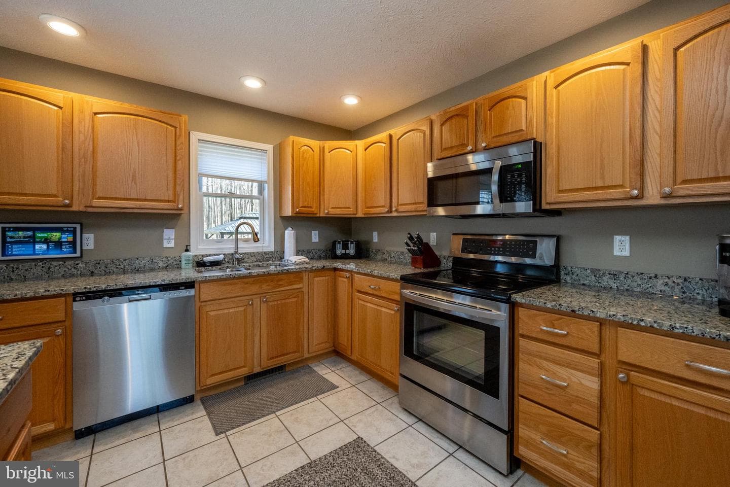 891 Mountainview Drive photo 20