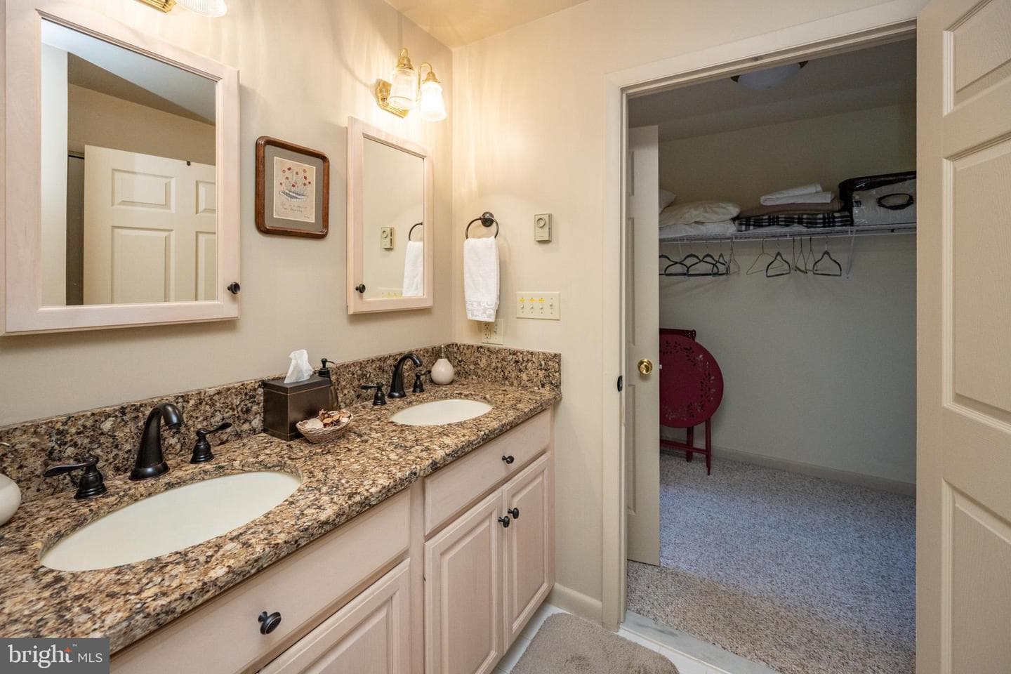 59 Glenview Road photo 28