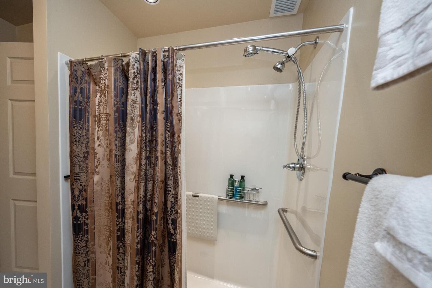 59 Glenview Road photo 31