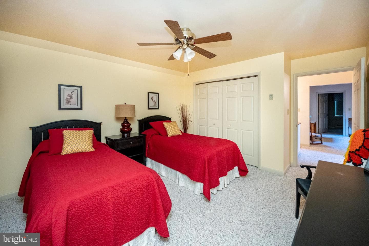 59 Glenview Road photo 37