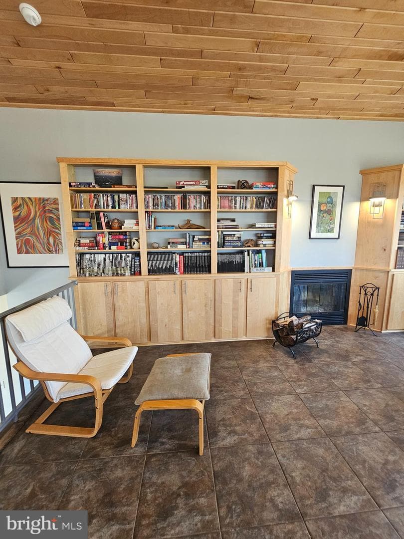 355 Lonesome Pine Road photo 11