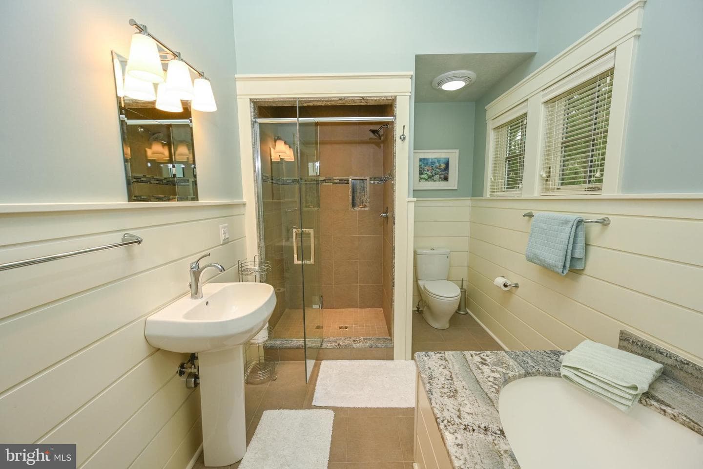 1010 Holy Cross Drive photo 105