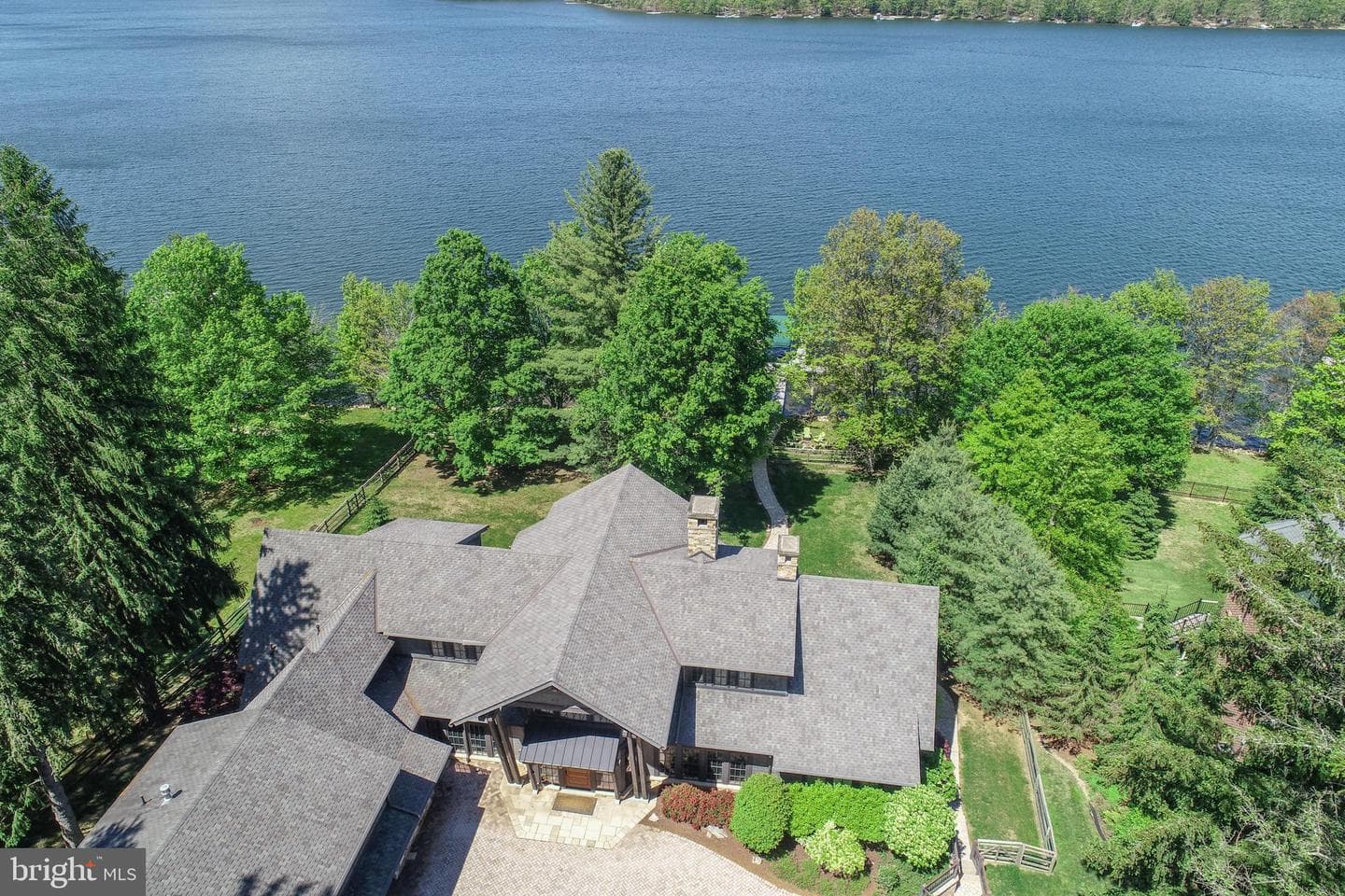 1010 Holy Cross Drive photo 20