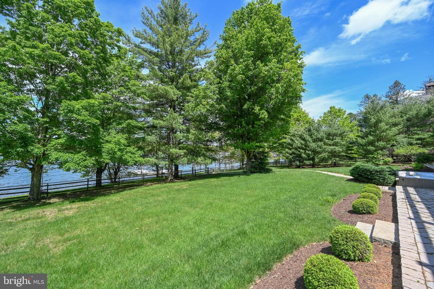 1010 Holy Cross Drive photo 35