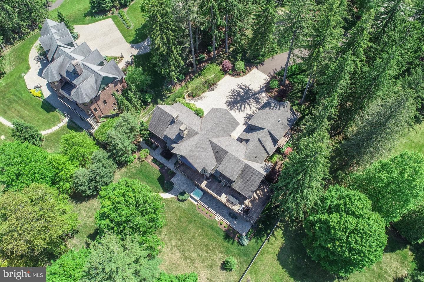 1010 Holy Cross Drive photo 6