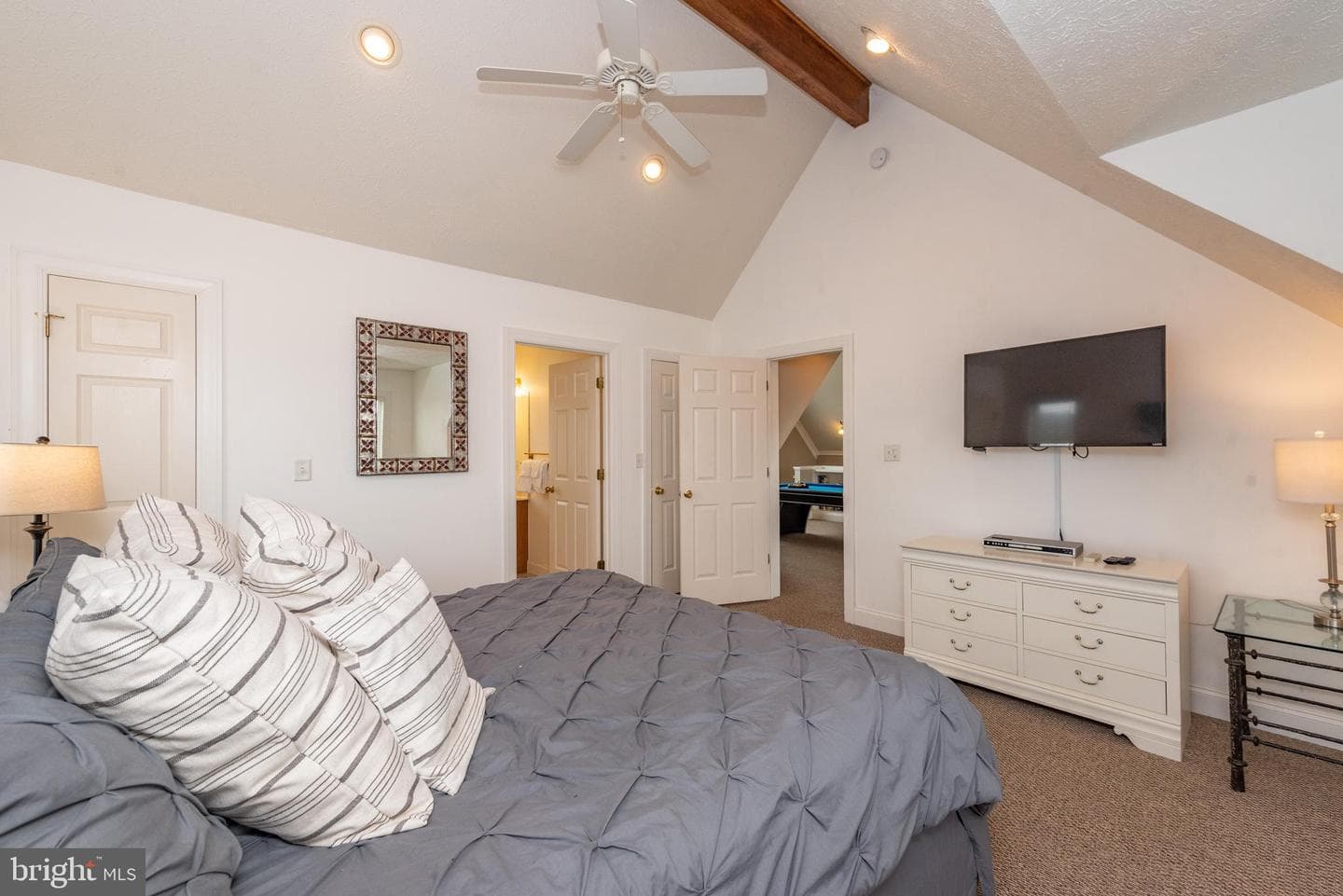 85 Clubhouse Drive photo 42
