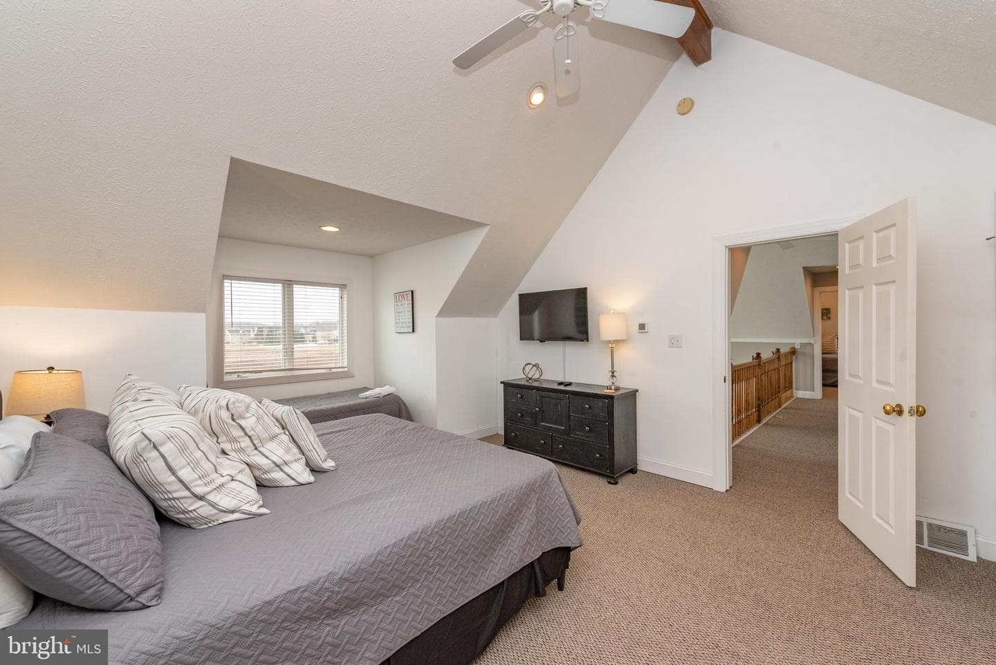 85 Clubhouse Drive photo 51