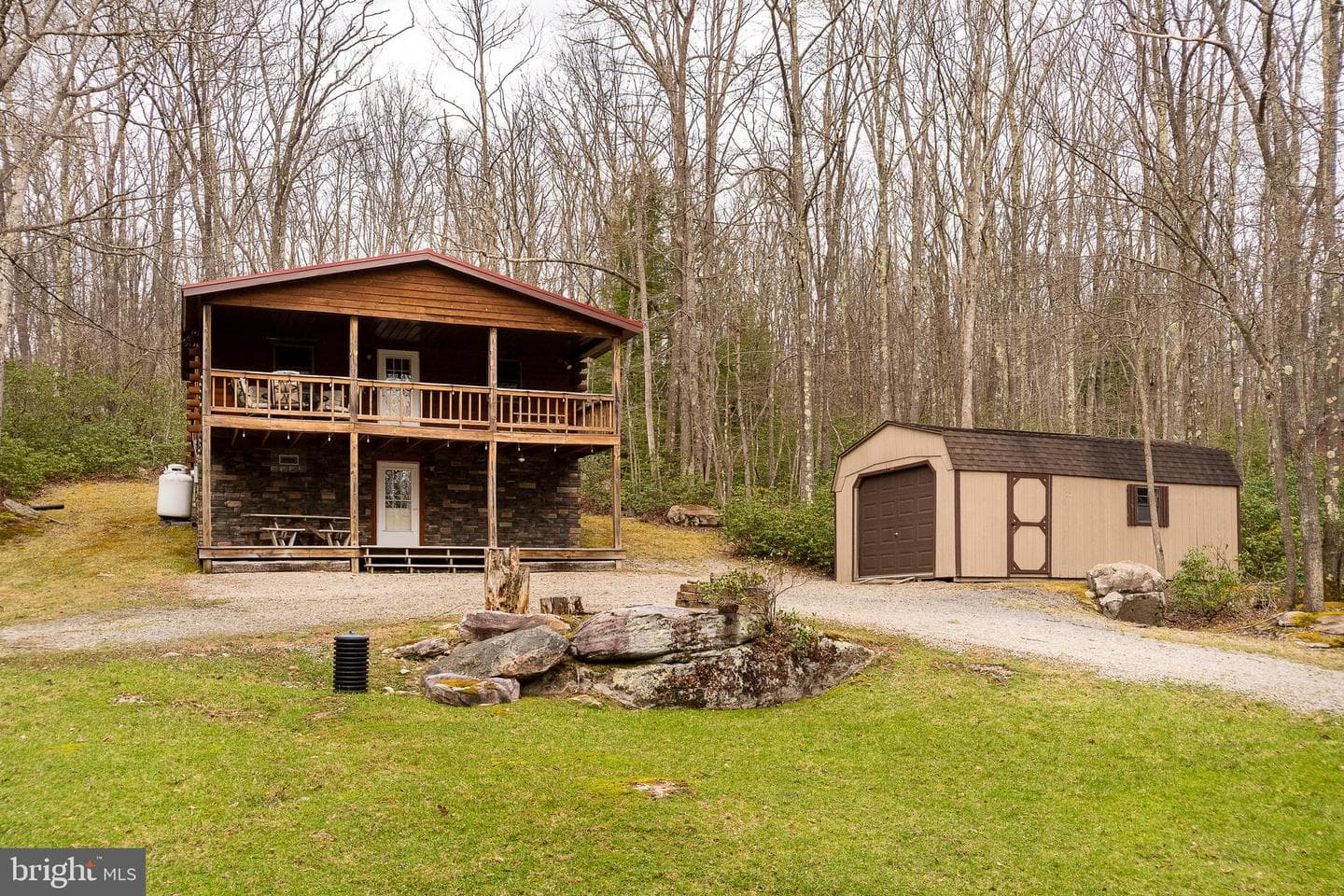 400 Bear Drive E photo 3
