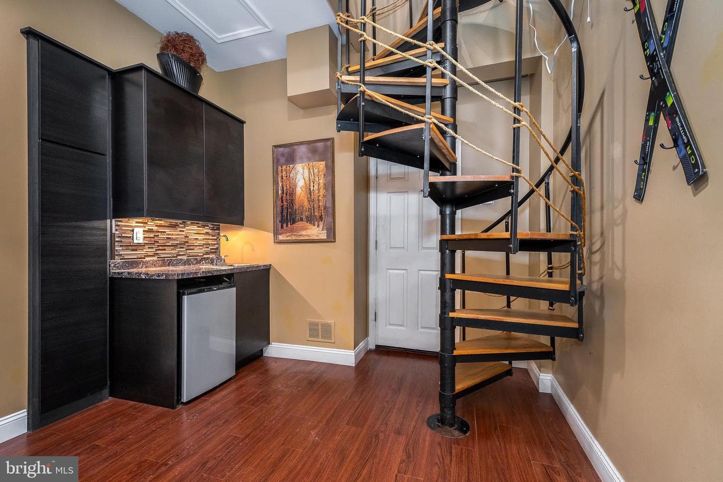 135 Jeffrey Lane #19a photo 13
