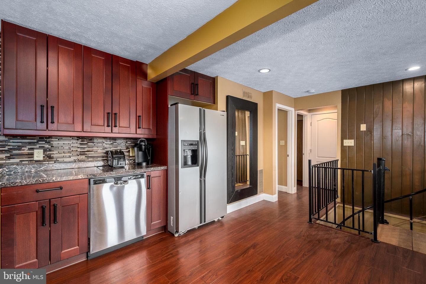 135 Jeffrey Lane #19a photo 8