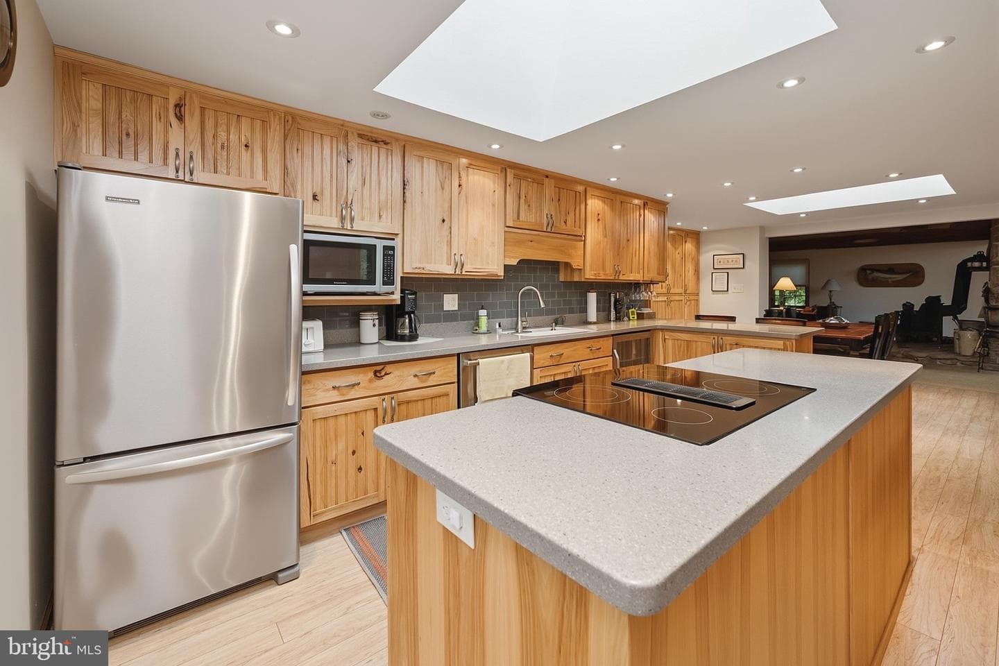 674 Hazelhurst Road photo 13