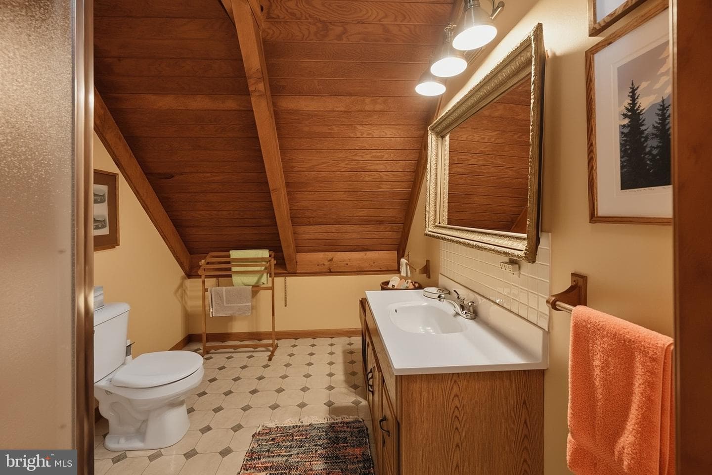 674 Hazelhurst Road photo 33