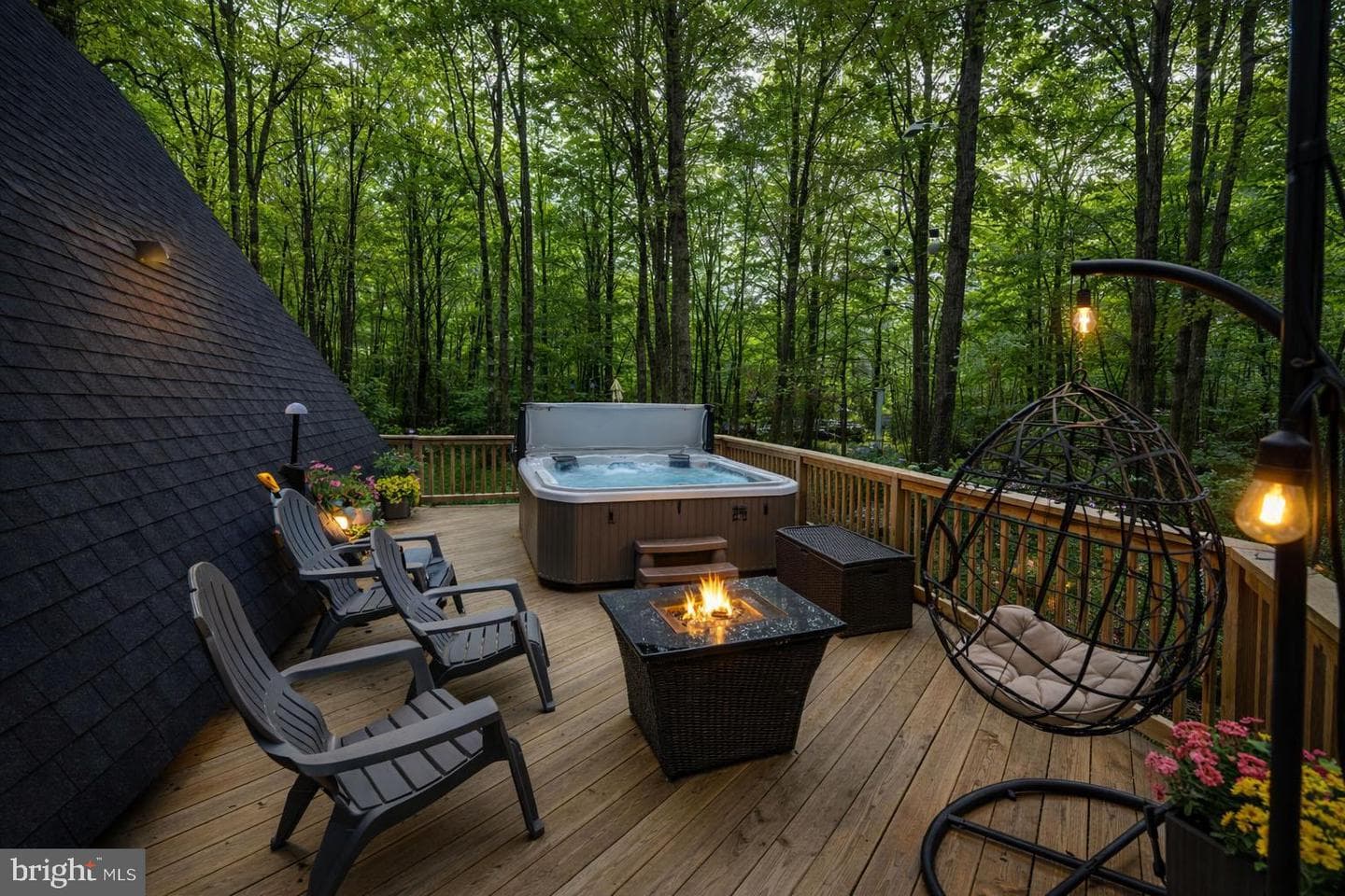 527 Deer Run Lane photo 3