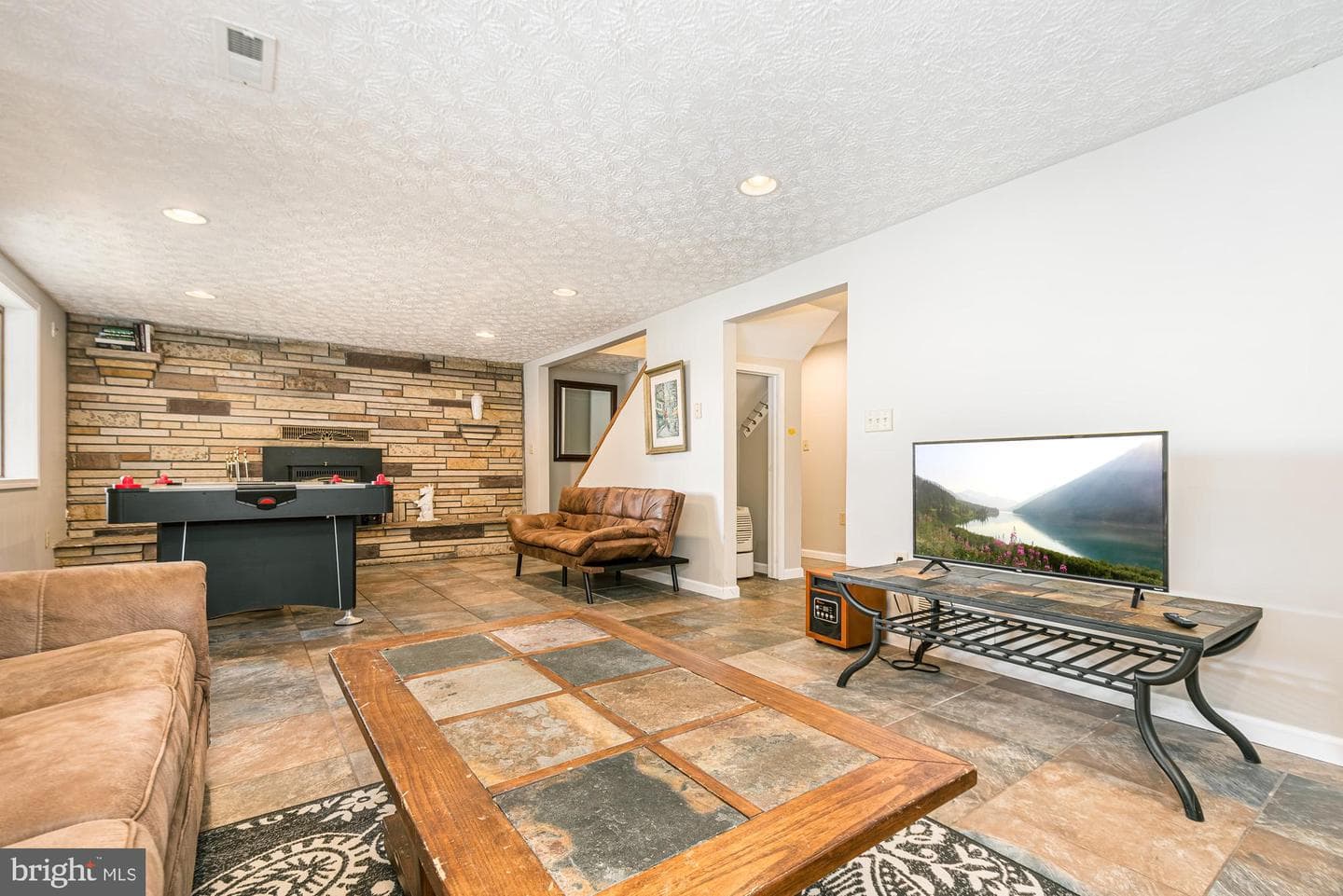 390 Glen Cove Road photo 46