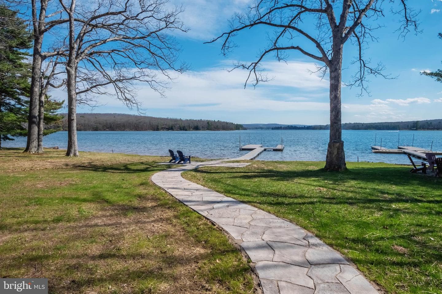 180 Glen Cove Road photo 13
