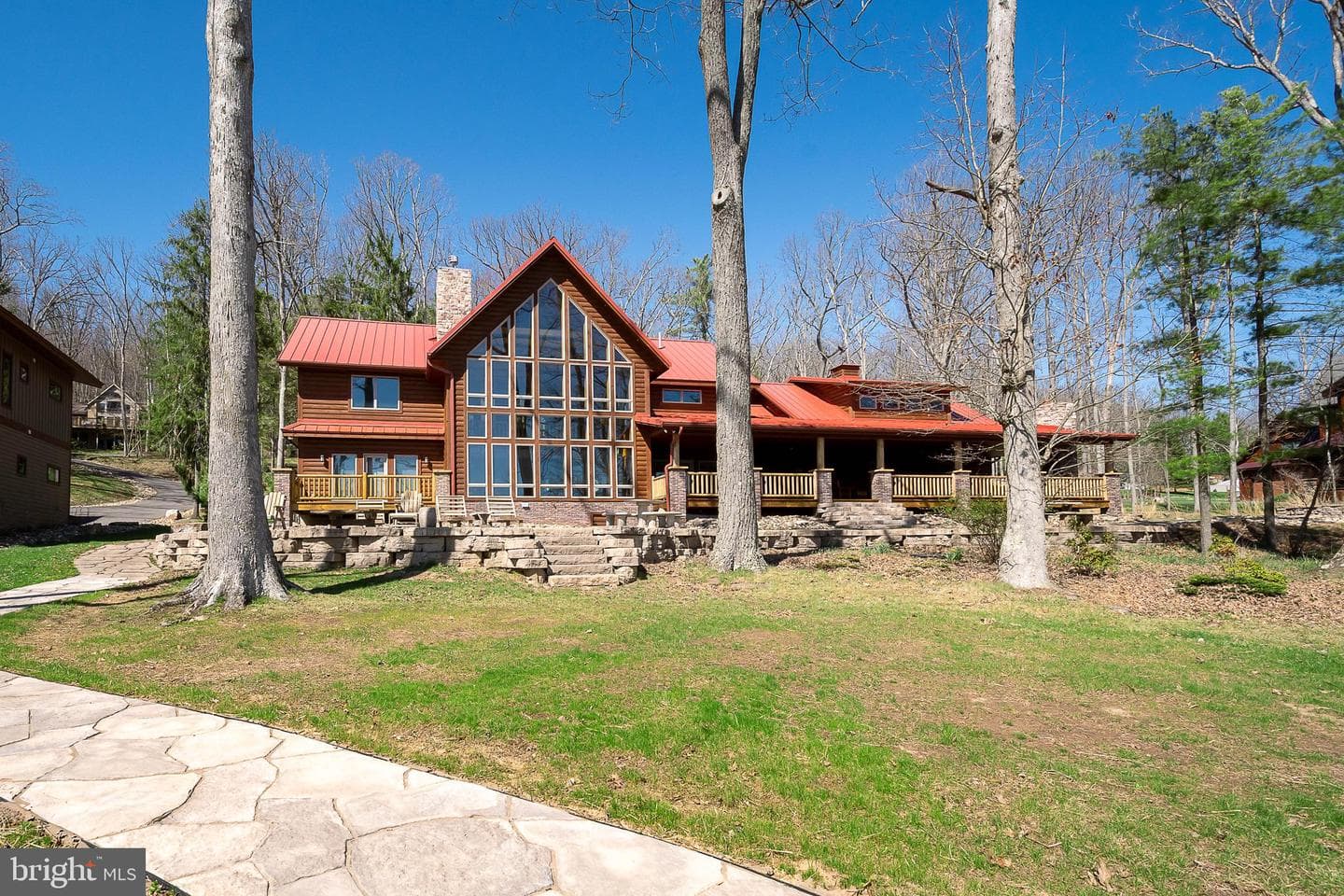 180 Glen Cove Road photo 3